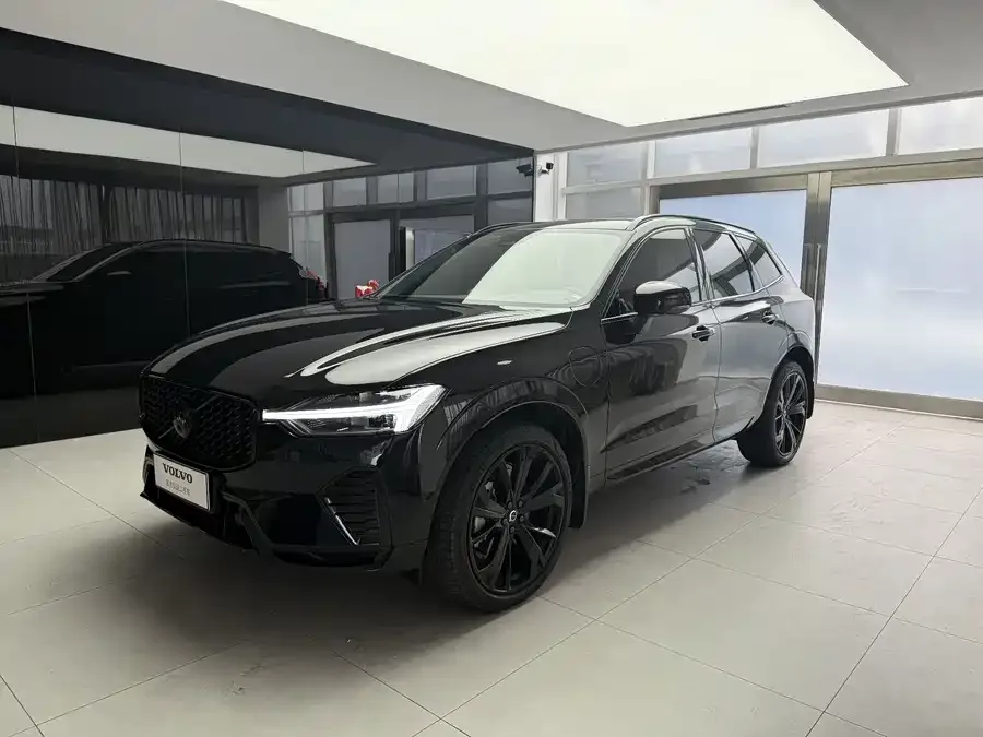Volvo XC60 Plug-in Hybrid 2024