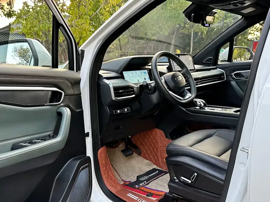 Geely Haoyue L Haoyue L 2023 2.0T DCT Premium Edition 2023 — миниатюра 2