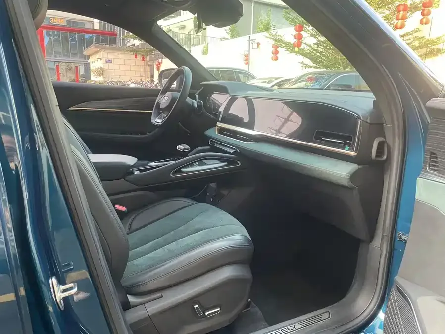 Geely Monjaro Xingyue L 2024 2.0TD High Power Automatic 2WD Yunqi Edition 2024 — миниатюра 5