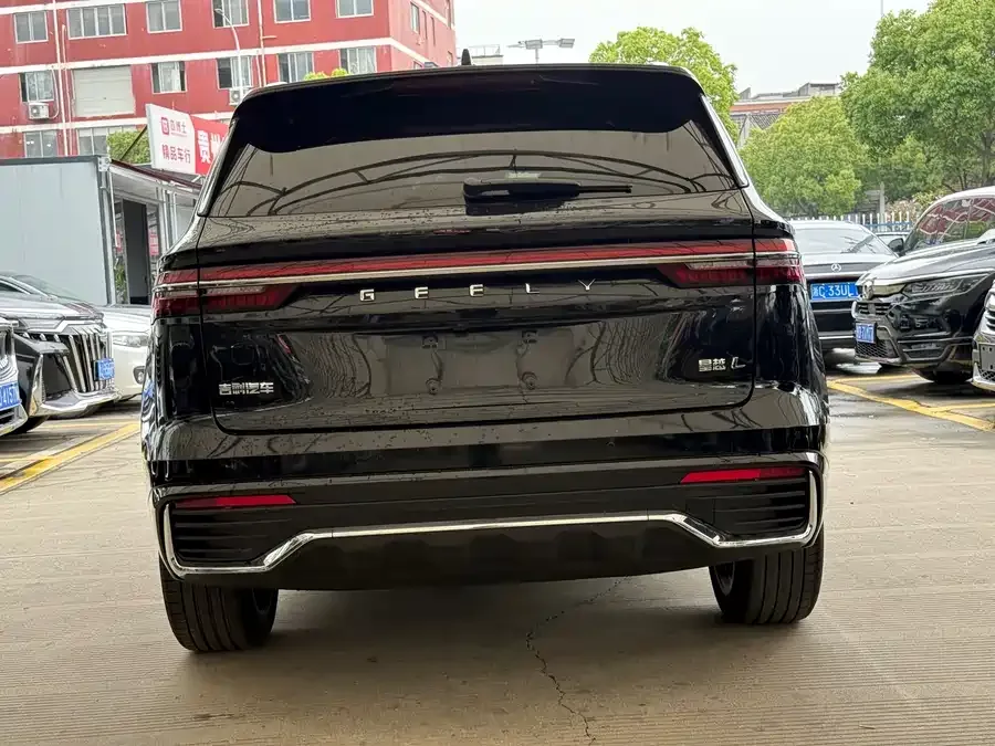 Geely Monjaro Xingyue L 2025 Dongfangyao 2.0TD Automatic Star-gazing Edition 2025 — миниатюра 2