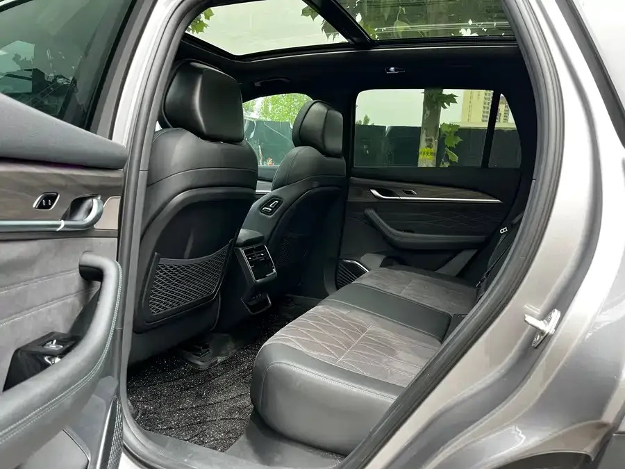 Geely Monjaro Xingyue L 2025 Dongfangyao 2.0TD Automatic Star-gazing Edition 2025 — миниатюра 2