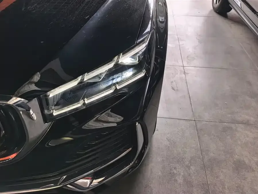 Geely Monjaro Xingyue L 2021 2.0TD DCT EVO 2WD Premium Edition 2023 — миниатюра 5