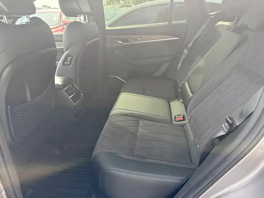 Geely Monjaro Xingyue L 2025 2.0TD Automatic Cloud Edition 2025 — миниатюра 2