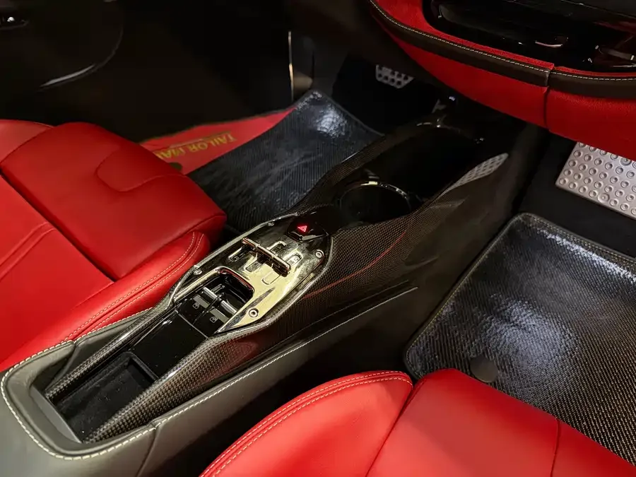 Ferrari SF90 Spider SF90 2020 3.9T V8 Stradale 2022 — миниатюра 3