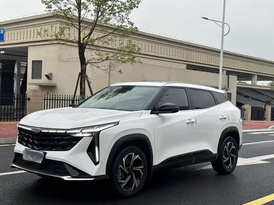 Geely Atlas 2024