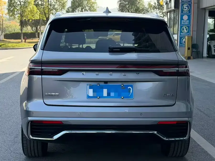Geely Monjaro Xingyue L 2024 2.0TD High Power Automatic 2WD Skyline Edition 2024 — миниатюра 3