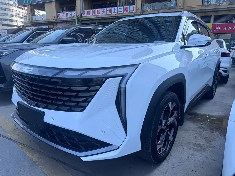 Geely Atlas L 2024