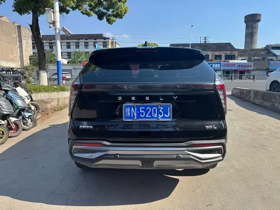 Geely Atlas L Boyue L 2023 1.5TD DCT Premium Edition 2023 — миниатюра 2
