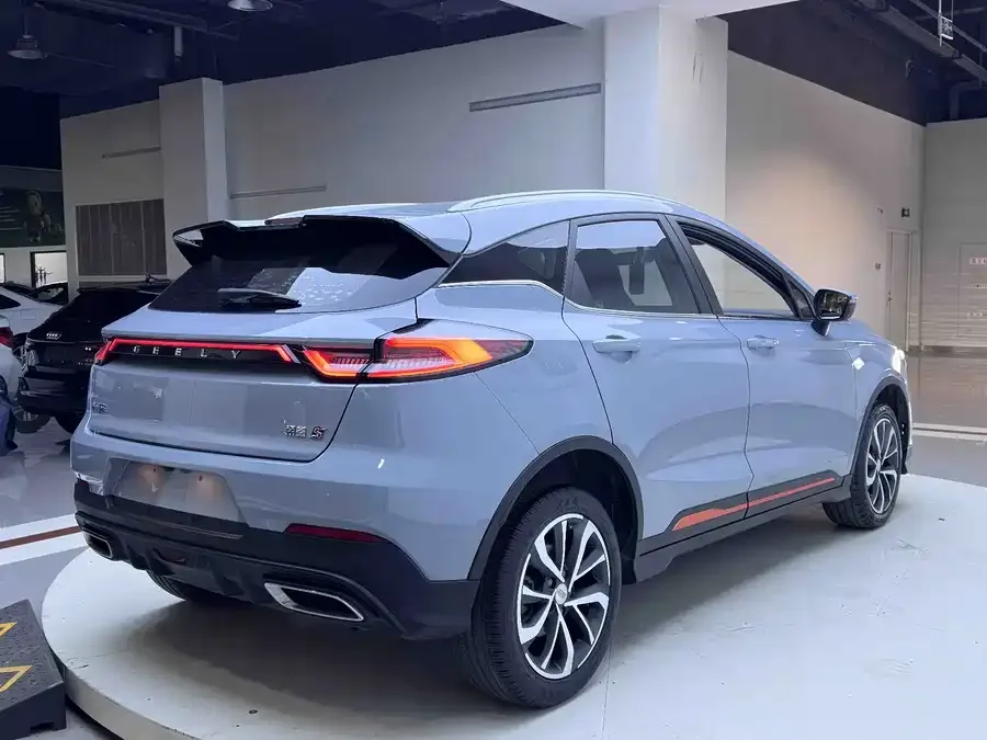 Geely Emgrand S Emgrand S 2022 1.4T CVT Crossover Player Edition 2022 — миниатюра 2