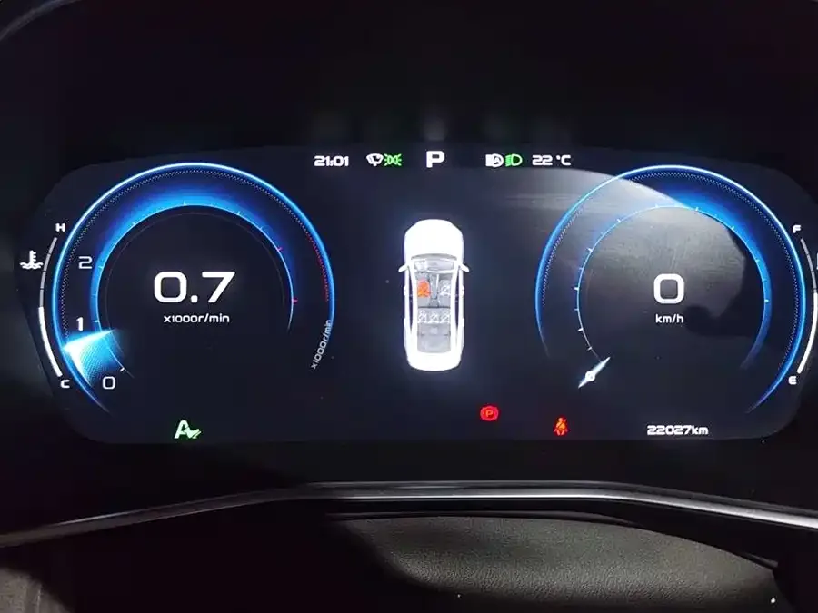 Geely Xingrui Xingrui 2023 2.0TD only available in green version 2022 — миниатюра 3