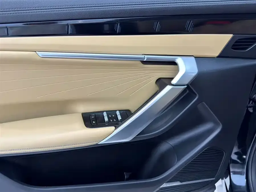Geely Atlas L Boyue L 2023 1.5TD DCT Premium Edition 2023 — миниатюра 3