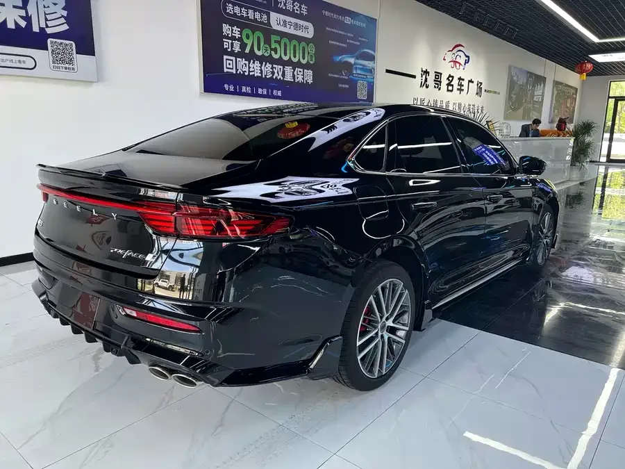 Geely Xingrui Xingrui 2023 2.0TD only available in green version 2023 — миниатюра 3
