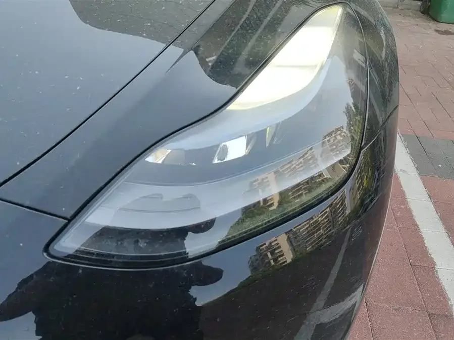 Tesla Model Y Model Y 2023 rear-wheel drive version 2024 — миниатюра 2