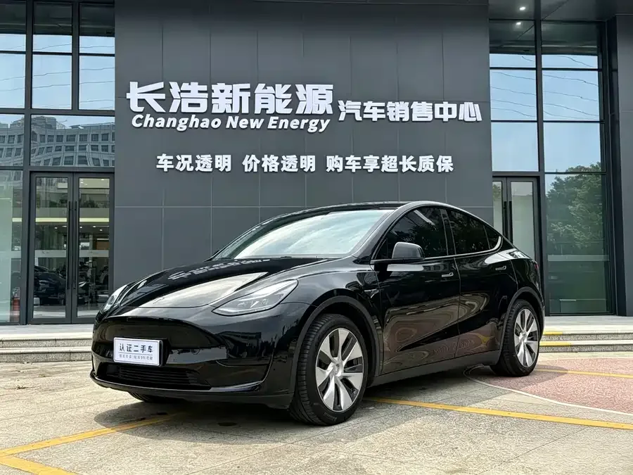 Tesla Model Y Model Y 2022 facelift rear-wheel drive version 2023 — фото 1, купить с доставкой в Москву