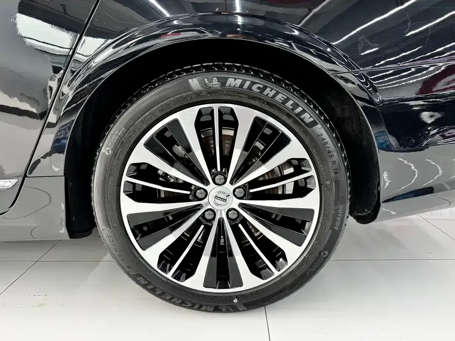 Volvo S90 2024 B5 Luxury Edition 2024 — миниатюра 5