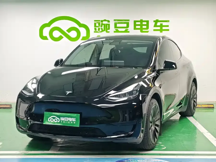Tesla Model Y Model Y 2022 facelift rear-wheel drive version 2022 — фото 1, купить с доставкой в Москву