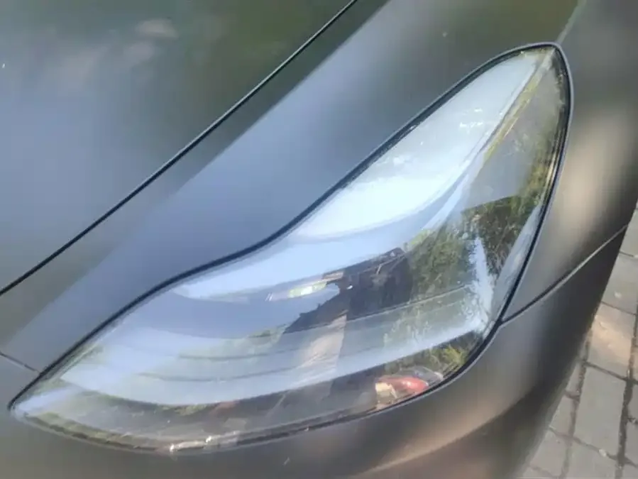 Tesla Model Y Model Y 2022 rear-wheel drive version 2022 — миниатюра 2