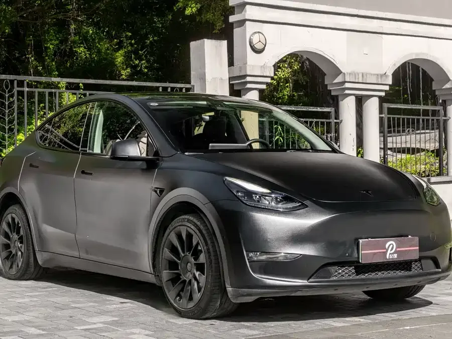 Tesla Model Y Model Y 2022 facelift long-range all-wheel drive version 2022 — фото 1, купить с доставкой в Москву