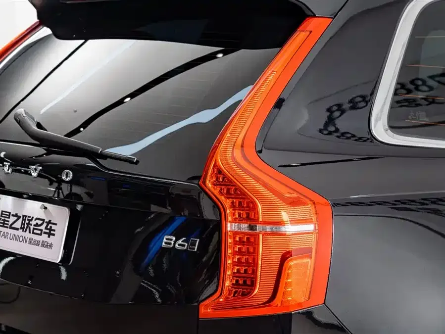 Volvo XC90 2022 B6 Zhiyi Luxury Edition 7-seater 2022 — миниатюра 3
