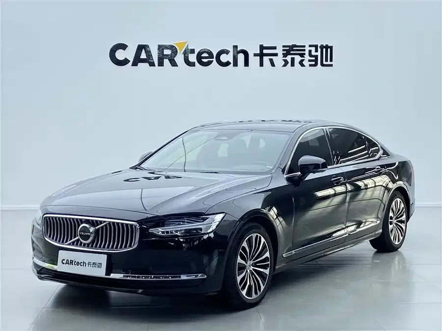 Volvo S90 2025 B5 Zhiyi Luxury Edition 2024 — фото 1, купить с доставкой в Москву