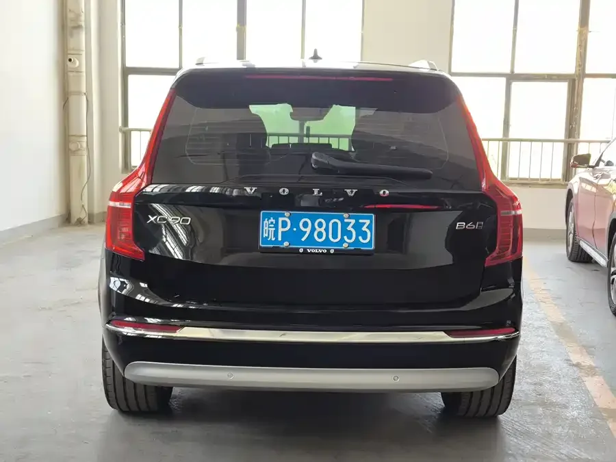 Volvo XC90 2022 B6 Zhiyi Luxury Edition 7-seater 2022 — миниатюра 4