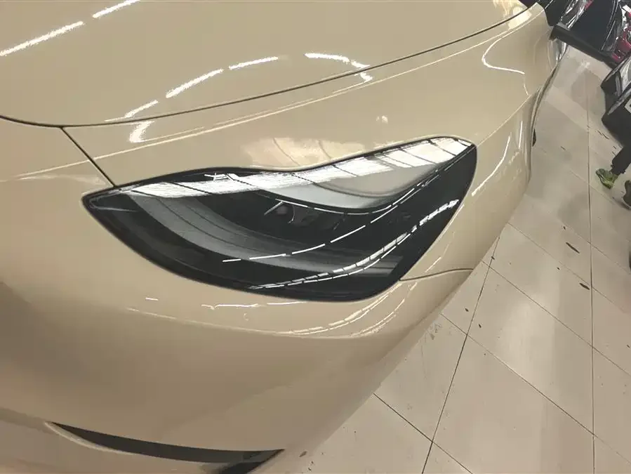 Tesla Model Y Model Y 2022 rear-wheel drive version 2023 — миниатюра 5