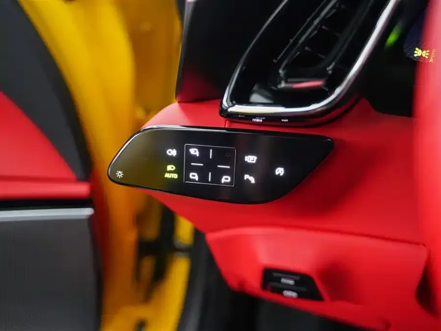 Ferrari Roma Roma 2020 3.9T V8 2022 — миниатюра 5