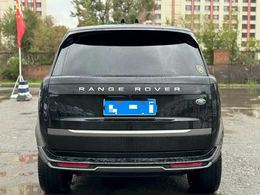Land Rover Range Rover Range Rover 2024 3.0 L6 400PS Grand Extended Edition 7 Seaters 2024 — миниатюра 5