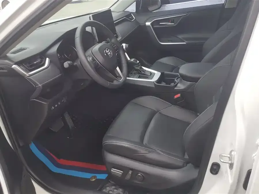 Toyota Wildlander Wildlander 2022 2.0L CVT 2WD Luxury PLUS Edition 2022 — миниатюра 3