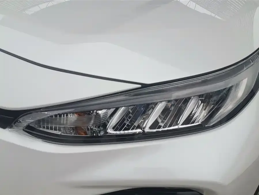 Toyota Wildlander Wildlander 2022 2.0L CVT 2WD Luxury PLUS Edition 2022 — миниатюра 5