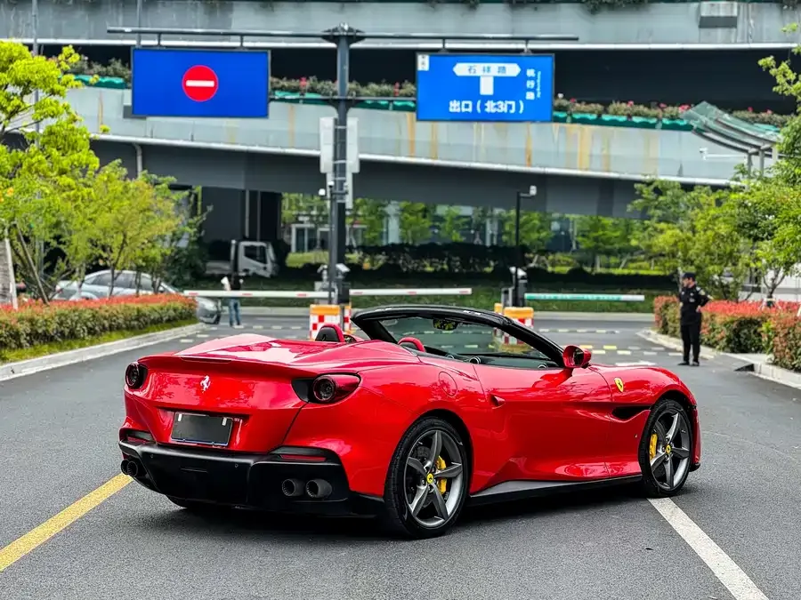 Ferrari Portofino Portofino 2021 3.9TM 2022 — миниатюра 2