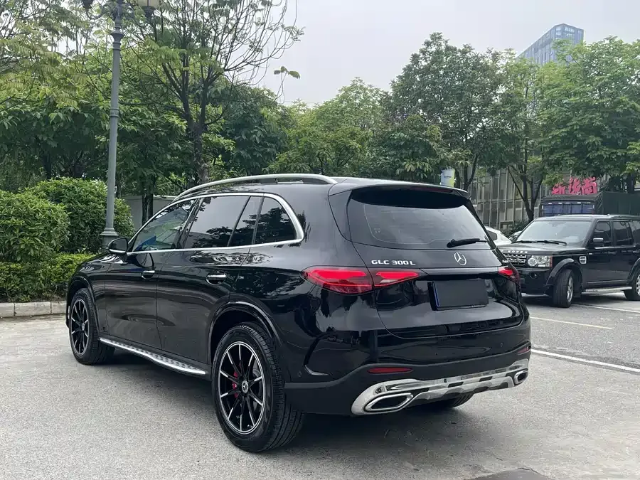 Mercedes-Benz GLC-Class Mercedes-Benz GLC 2025 GLC 300 L 4MATIC Luxury 5-seater 2025 — миниатюра 5