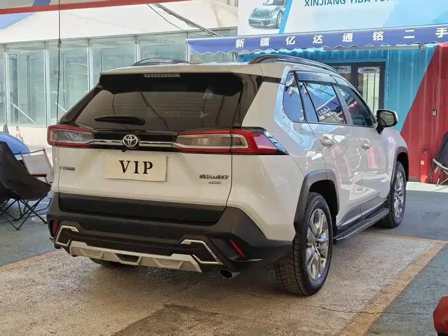 Toyota Wildlander Wildlander 2022 2.0L CVT 4WD Luxury Edition 2022 — миниатюра 3