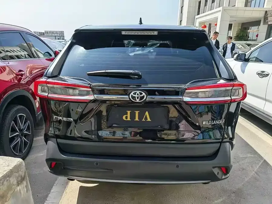 Toyota Wildlander Wildlander 2022 2.0L CVT 2WD Leading Edition 2023 — миниатюра 2