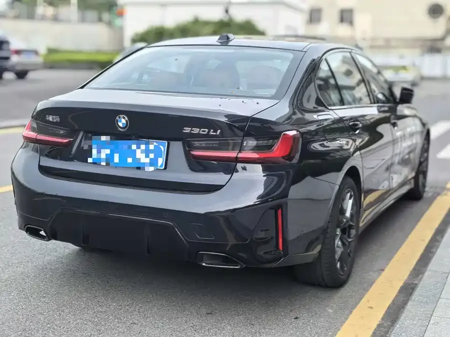 BMW 3 Series BMW 3 Series 2025 330Li M Sport Night Edition 2024 — миниатюра 2
