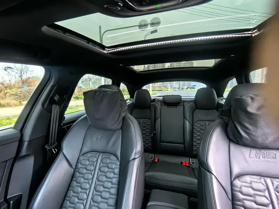 Audi RS6 2024 RS 6 4.0T Avant performance 2025 — миниатюра 3