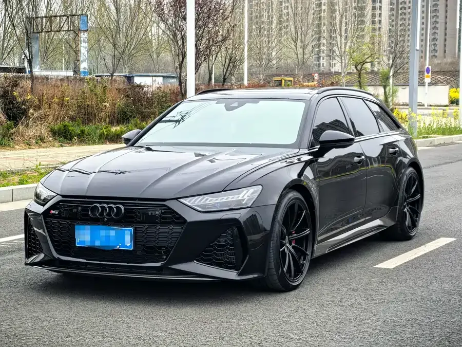 Audi RS6 2025