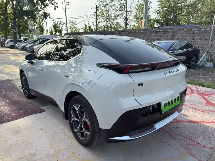Lynk & Co Z20 Lynk & Co Z20 2025 530km Rear-wheel Drive Max Sun Chaser Edition 2024 — миниатюра 3