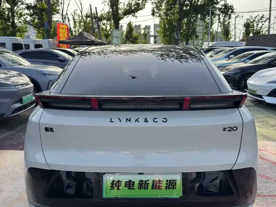 Lynk & Co Z20 Lynk & Co Z20 2025 530km Rear-wheel Drive Max Sun Chaser Edition 2024 — миниатюра 5