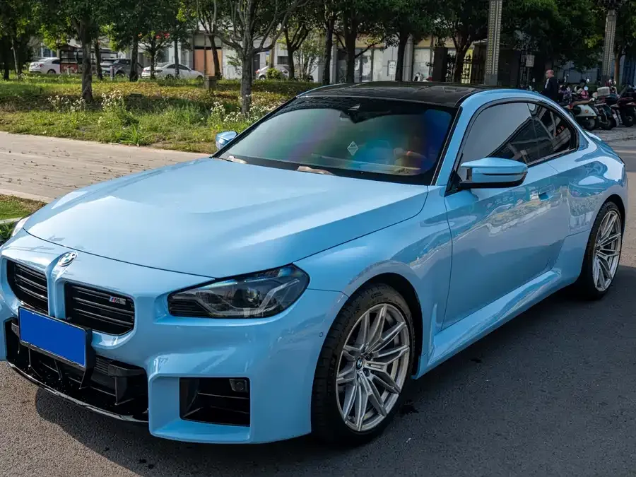 BMW M2 2025