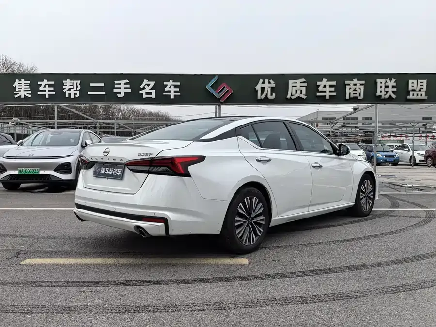 Nissan Altima 2022 Teana 2.0L XL-TLS Enjoy Edition 2023 — миниатюра 5