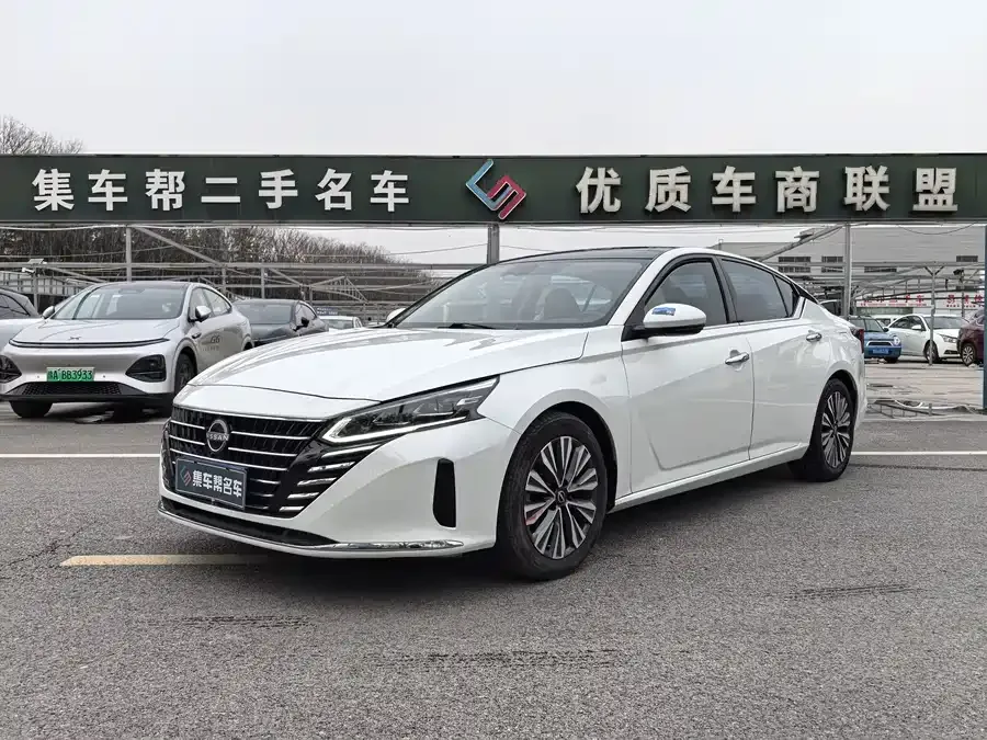 Nissan Altima 2023