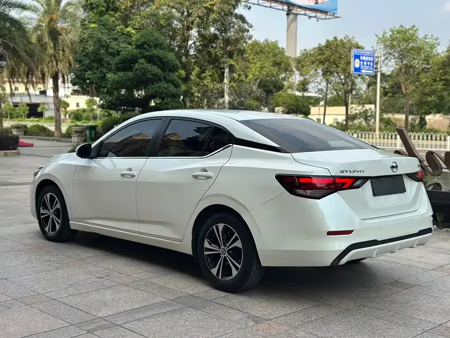 Nissan Sylphy Sylphy 2022 1.6L XL CVT Enjoy Edition 2022 — миниатюра 2