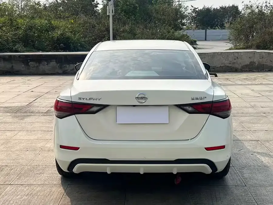 Nissan Sylphy Sylphy 2022 1.6L XL CVT Enjoy Edition 2022 — миниатюра 2