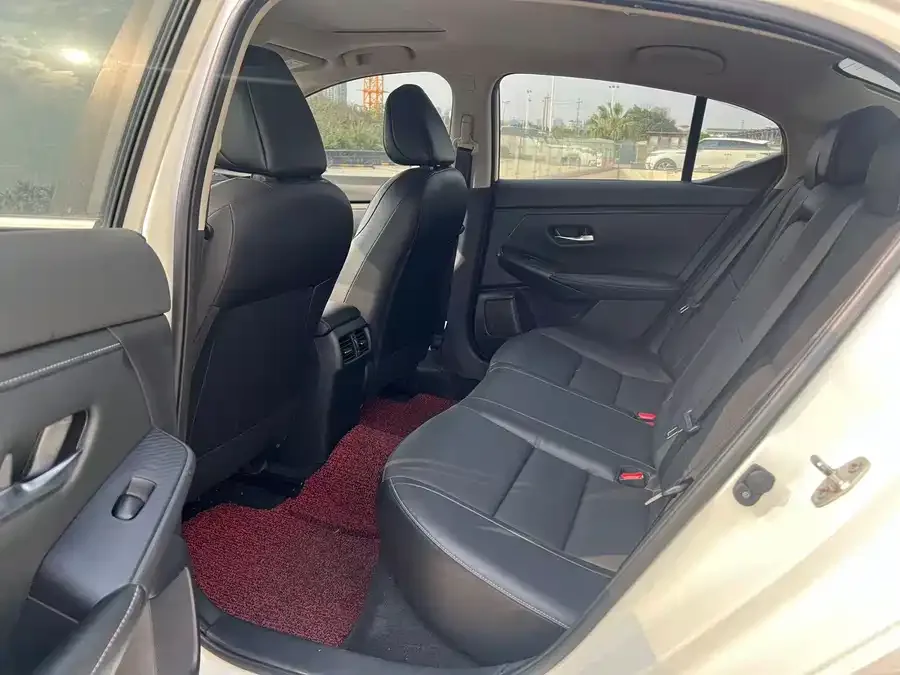 Nissan Sylphy Sylphy 2022 1.6L XL CVT Enjoy Edition 2022 — миниатюра 5