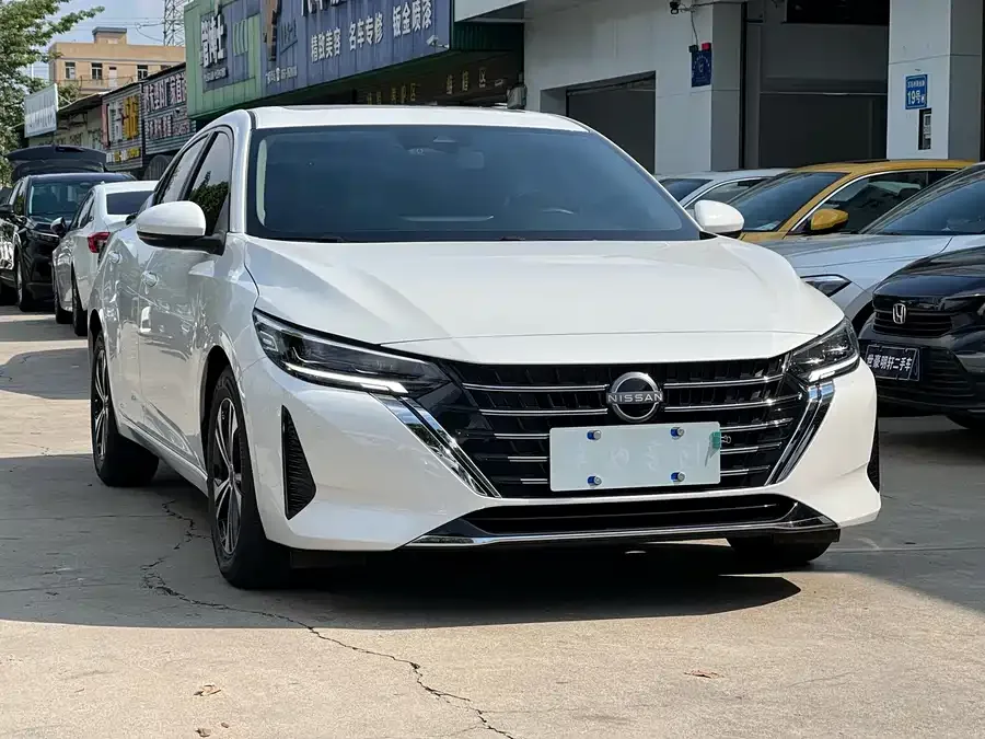 Nissan Sylphy Sylphy 2023 facelift 1.6L CVT Intelligent Driving Edition 2024 — фото 1, купить с доставкой в Москву