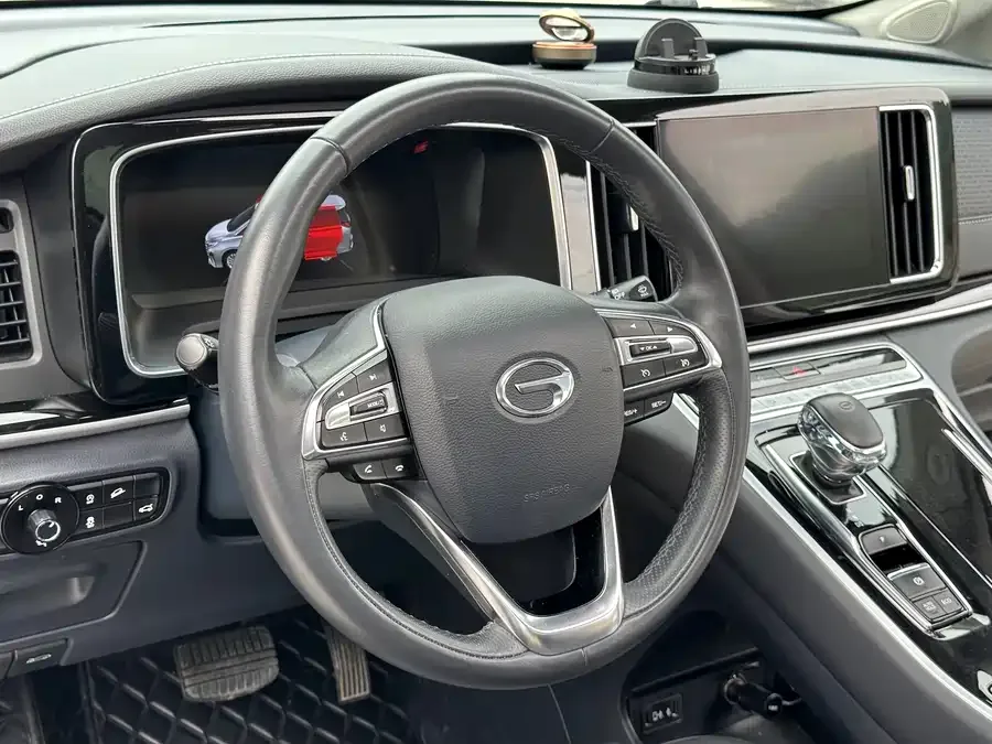 GAC Trumpchi M8 Trumpchi M8 2021 Lingxiu Series 390T Premium Edition 2022 — миниатюра 5