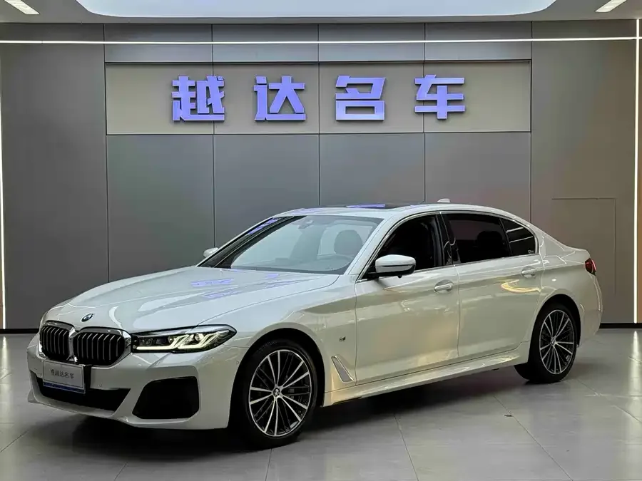 BMW 5 Series 2023