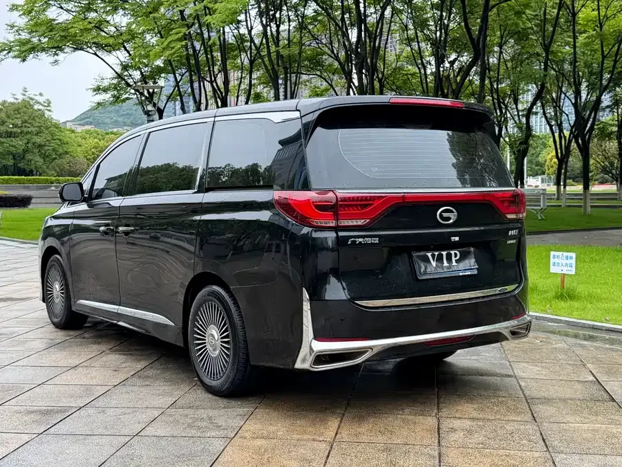 GAC Trumpchi M8 Trumpchi M8 2023 Lingxiu Series 390T Premium Edition 2022 — миниатюра 2