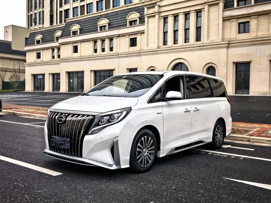 GAC Trumpchi M8 2022
